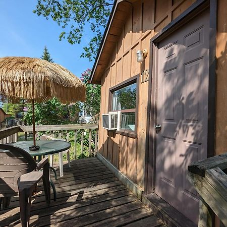 Tiny Wood Cottage 12 Wasaga Beach Exterior foto